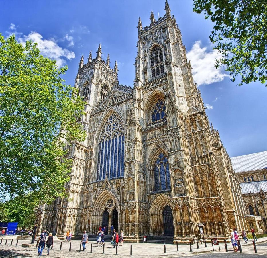 Vila Poets Corner York Exteriér fotografie